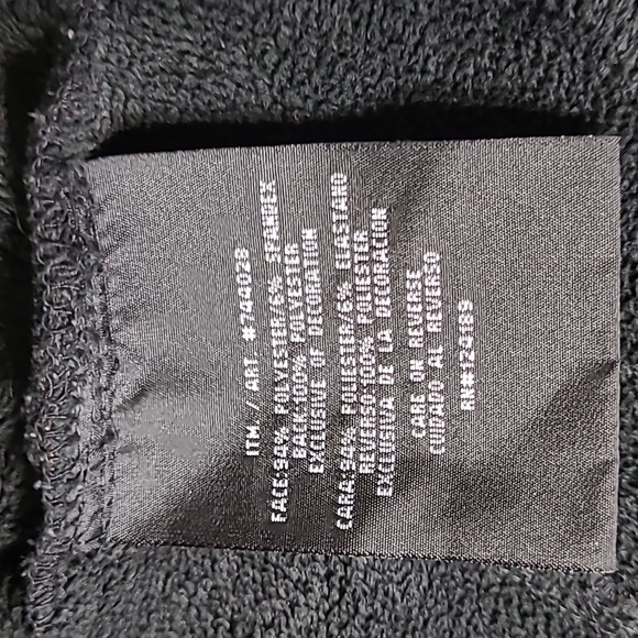 Kirkland  signature woman's full zip jacket  soft shell utility jacket. - Picture 12 of 15